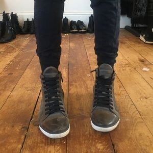 Kenneth Cole suede high-top shoes